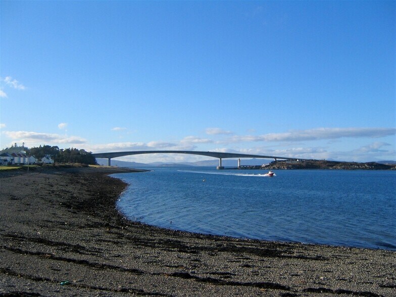 Castle Moil Restaurant & King Haakon Bar, Kyleakin en venta - Foto del edificio - Imagen 2 de 23