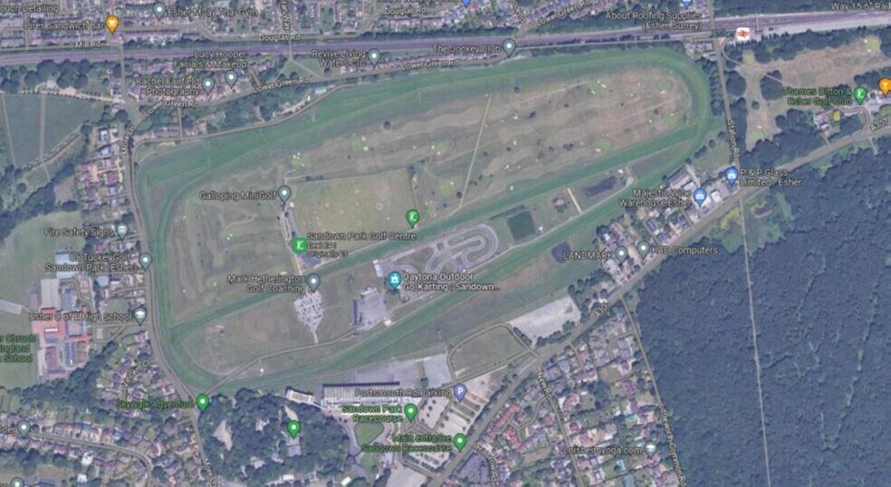 Land At Sandown Park, Esher en alquiler - Foto del edificio - Imagen 2 de 2