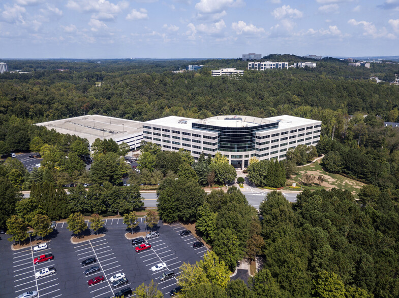 11575 Great Oaks Way, Alpharetta, GA en alquiler - Foto del edificio - Imagen 1 de 6