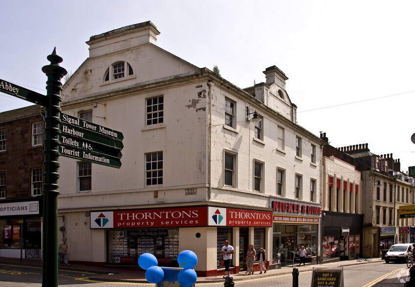 163-165 High St, Arbroath en venta - Foto del edificio - Imagen 3 de 9