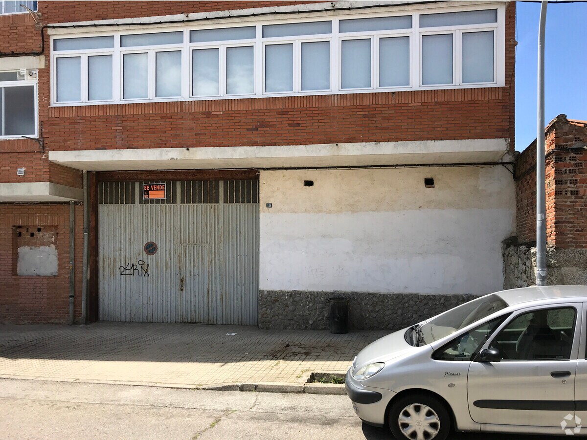 Calle Sierra de Guadarrama, 2, Colmenar Viejo, MAD 28770 - Unidad Puerta B, Esc. 1 -  - Foto del interior - Image 2 of 2