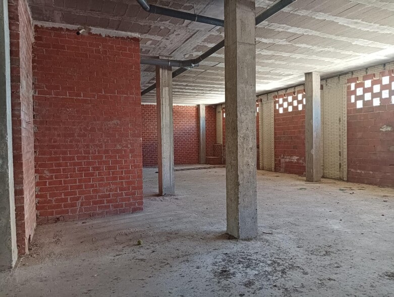 Local en Cáceres en alquiler - Foto del edificio - Imagen 3 de 6