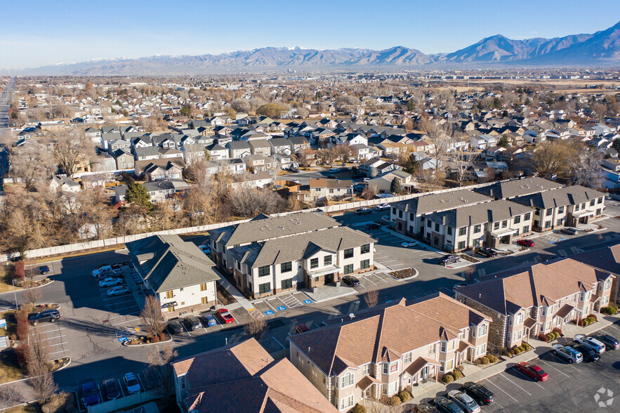 8787 S Redwood Rd, West Jordan, UT en alquiler - Foto del edificio - Imagen 3 de 10