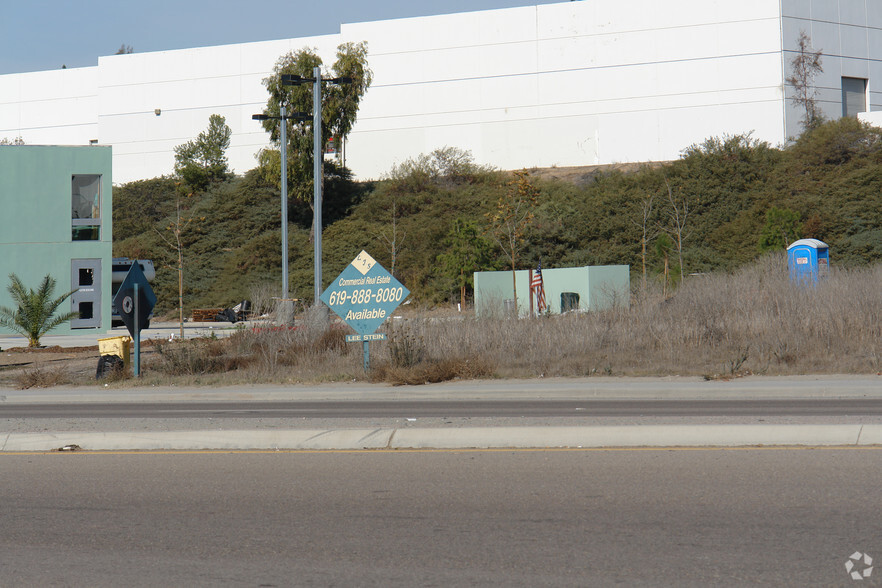 735 Main St, Chula Vista, CA en alquiler - Foto del edificio - Imagen 2 de 3