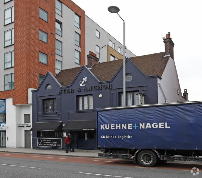 94 Uxbridge Rd, London en alquiler - Foto del edificio - Imagen 2 de 2