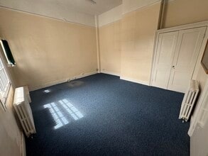 3-7 Grove Pl, Bedford en alquiler Foto del interior- Imagen 2 de 2