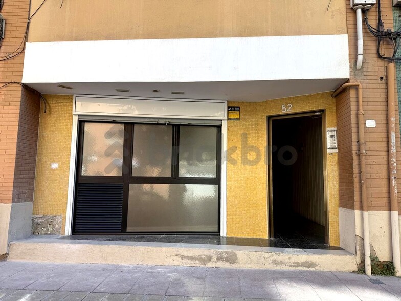 Edificio residencial en Barcelona, Barcelona en venta - Foto del edificio - Imagen 1 de 4