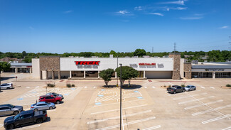 Más detalles para 113-217 Harwood Rd, Hurst, TX - Locales en alquiler