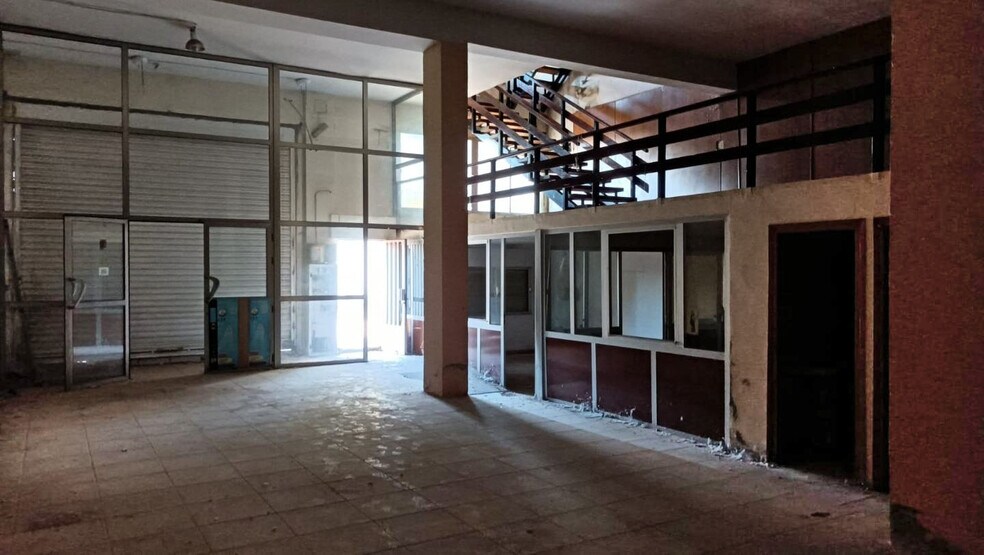 Nave en Quintanar de la Orden, Toledo en venta - Foto del interior - Imagen 3 de 10