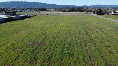 700 Las Animas ave, Gilroy, CA - VISTA AÉREA  vista de mapa