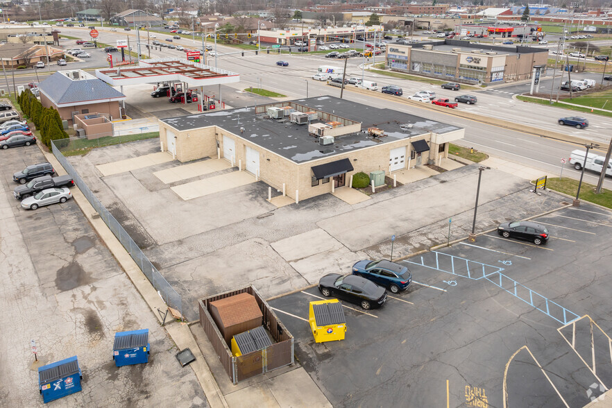 6733 Airport Hwy, Holland, OH en venta - Foto del edificio - Imagen 3 de 9