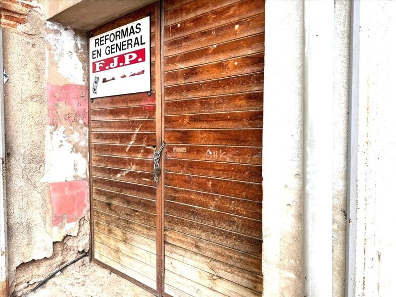 Local en Calahorra en venta - Foto del edificio - Imagen 3 de 12