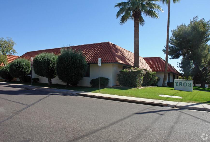 1802 E Thomas Rd, Phoenix, AZ en alquiler - Foto principal - Imagen 1 de 10