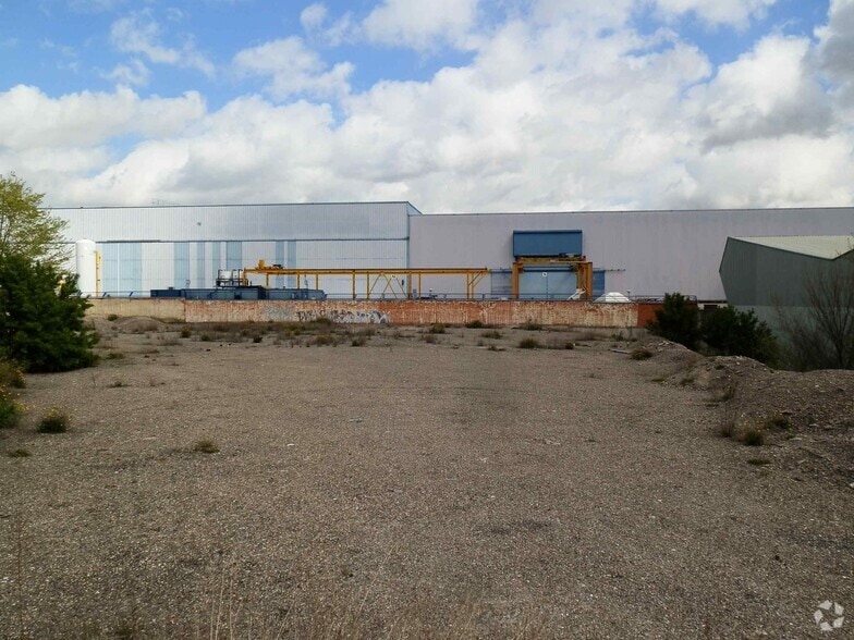 Terreno en Coslada, Madrid en venta - Foto del edificio - Imagen 3 de 3