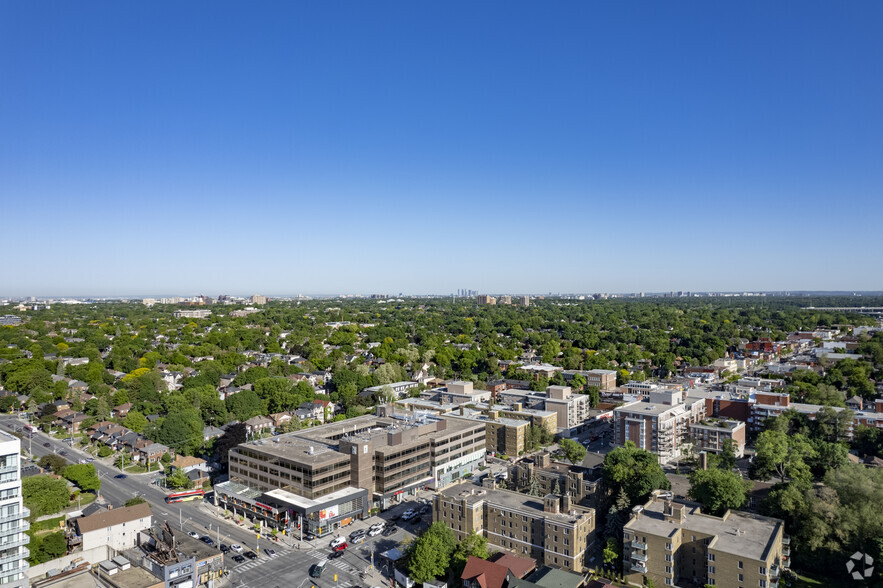 3080 Yonge St, Toronto, ON en alquiler - Vista aérea - Imagen 3 de 3