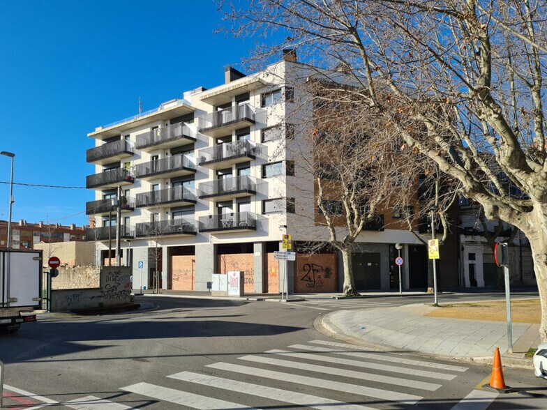 Local en Figueres, Gerona en alquiler - Foto del edificio - Imagen 1 de 1