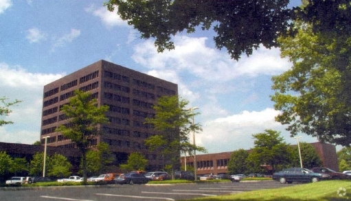 800 Oak Ridge Tpke, Oak Ridge, TN en alquiler - Foto del edificio - Imagen 2 de 8