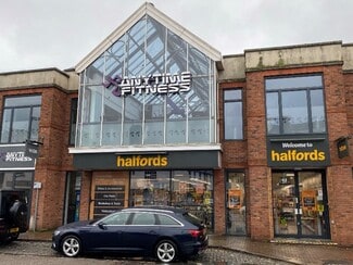 Más detalles de Railway St, Hertford - Local en alquiler