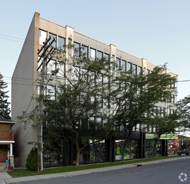 1306 Wellington St W, Ottawa, ON en alquiler - Foto del edificio - Imagen 3 de 6