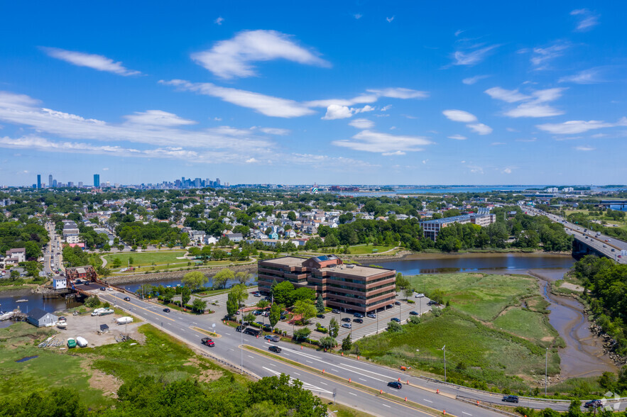 2 Granite Ave, Milton, MA en alquiler - Vista aérea - Imagen 2 de 15