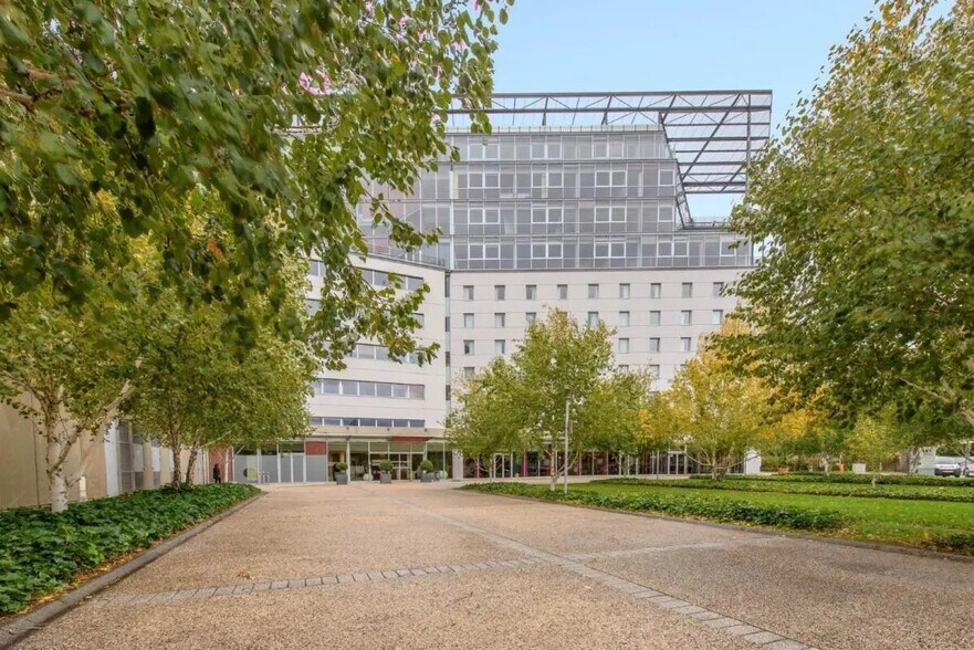 5 Avenue De Poumeyrol, Caluire-et-Cuire en venta - Foto del edificio - Imagen 1 de 2