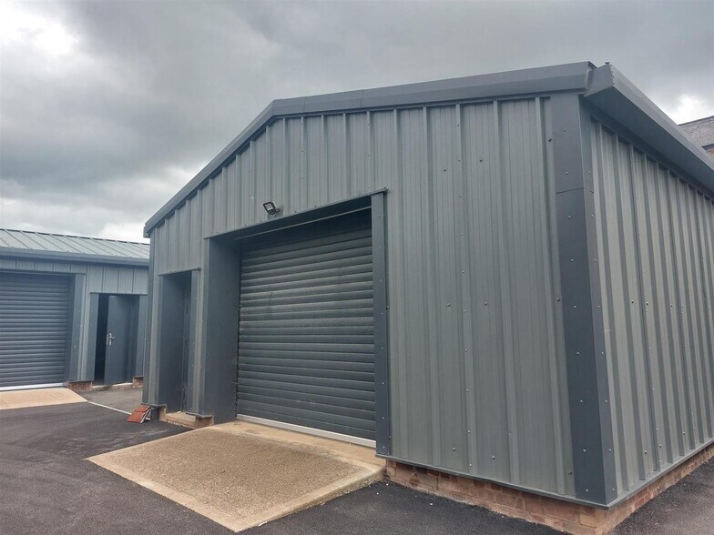 Burton St, Melton Mowbray en alquiler - Foto del edificio - Imagen 3 de 23