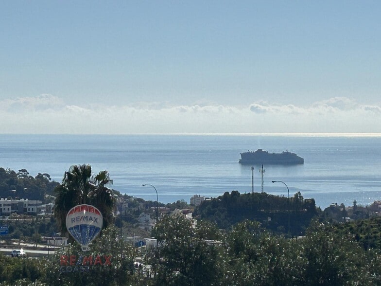 Avenida Peinado Grande, 29, Málaga, Málaga en venta - Foto del edificio - Imagen 2 de 28