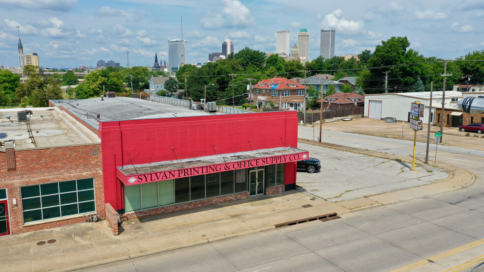 1308 S Peoria Ave, Tulsa, OK en alquiler - Foto del edificio - Imagen 1 de 22