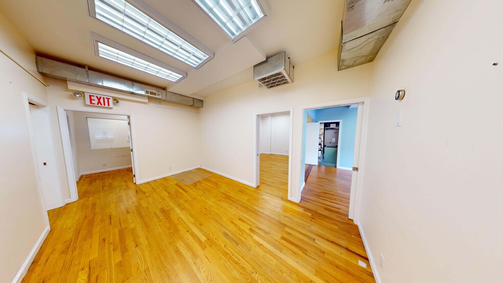 8515 Bay Pky, Brooklyn, NY en alquiler - Foto del interior - Imagen 3 de 5