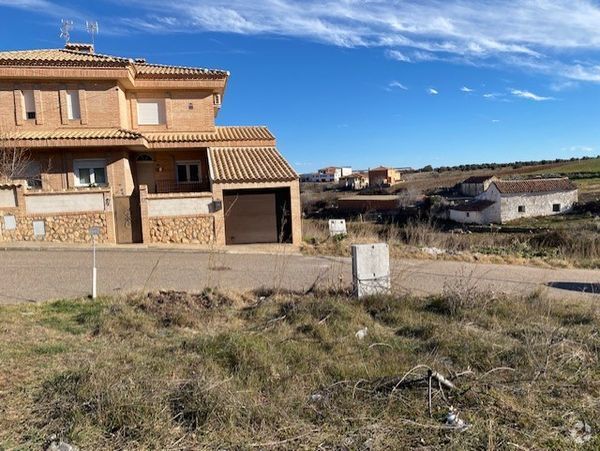 Terrenos en Navahermosa, Toledo en venta - Foto del edificio - Imagen 3 de 5