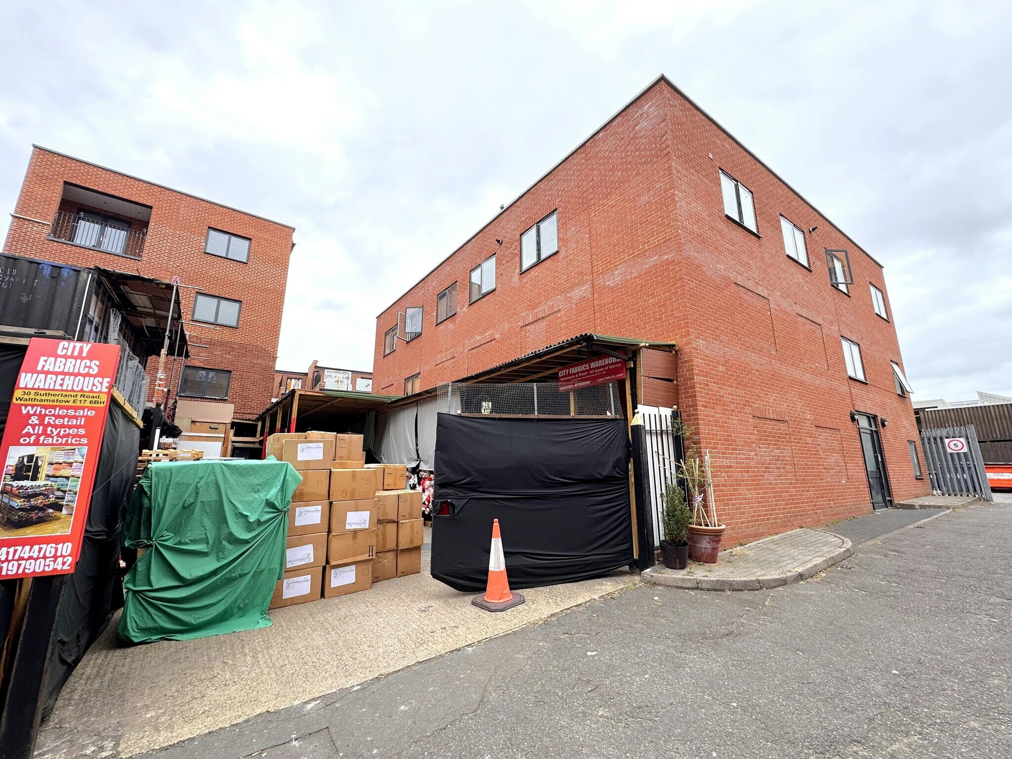 28-30 St Andrews Rd, London en alquiler Foto del edificio- Imagen 1 de 2