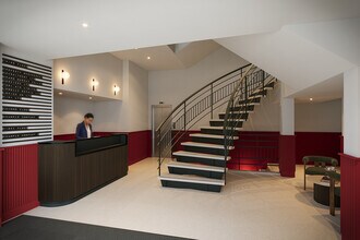 50 Eastcastle St, London en alquiler Foto del edificio- Imagen 2 de 4