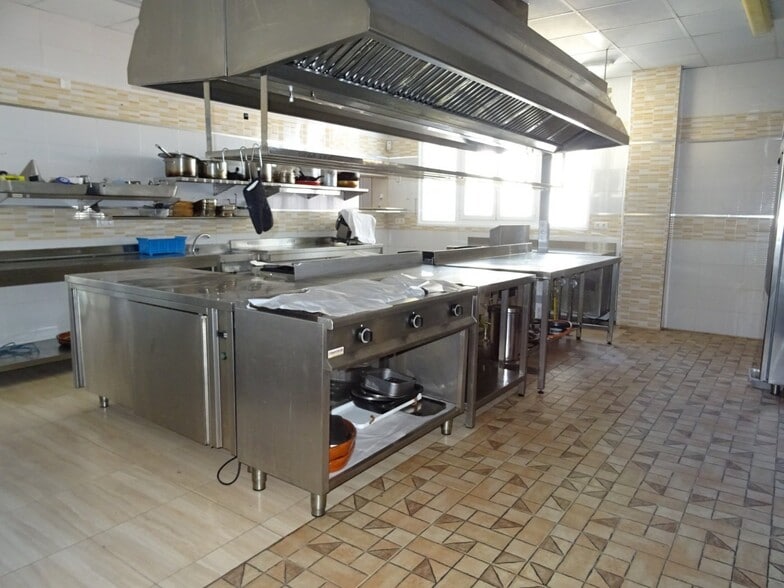 Local en Aspe en venta - Foto del edificio - Imagen 3 de 46