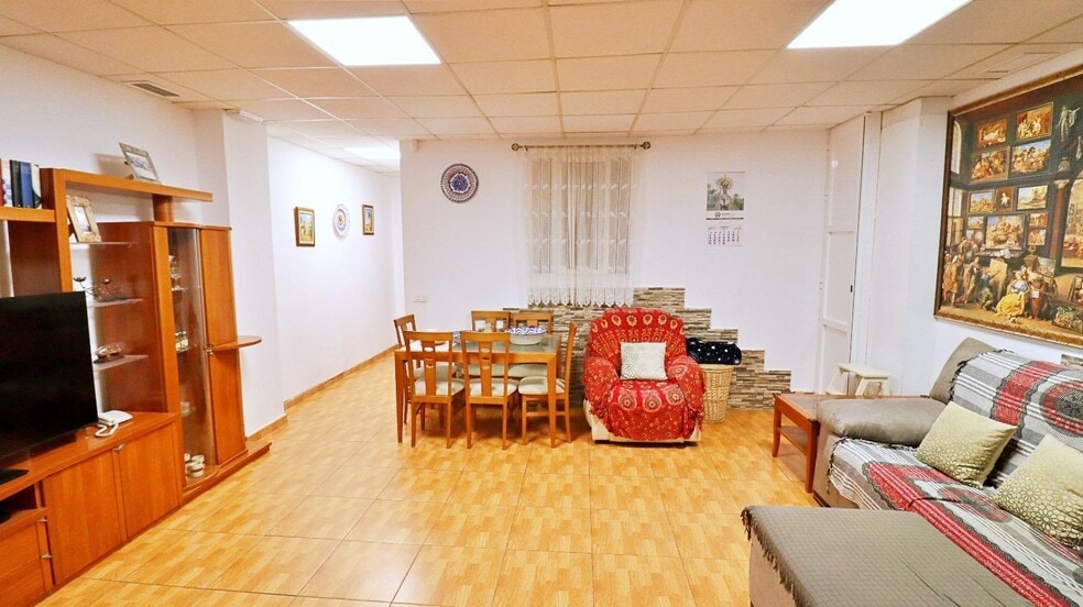 en Elche, Alicante en venta - Foto del edificio - Imagen 1 de 48
