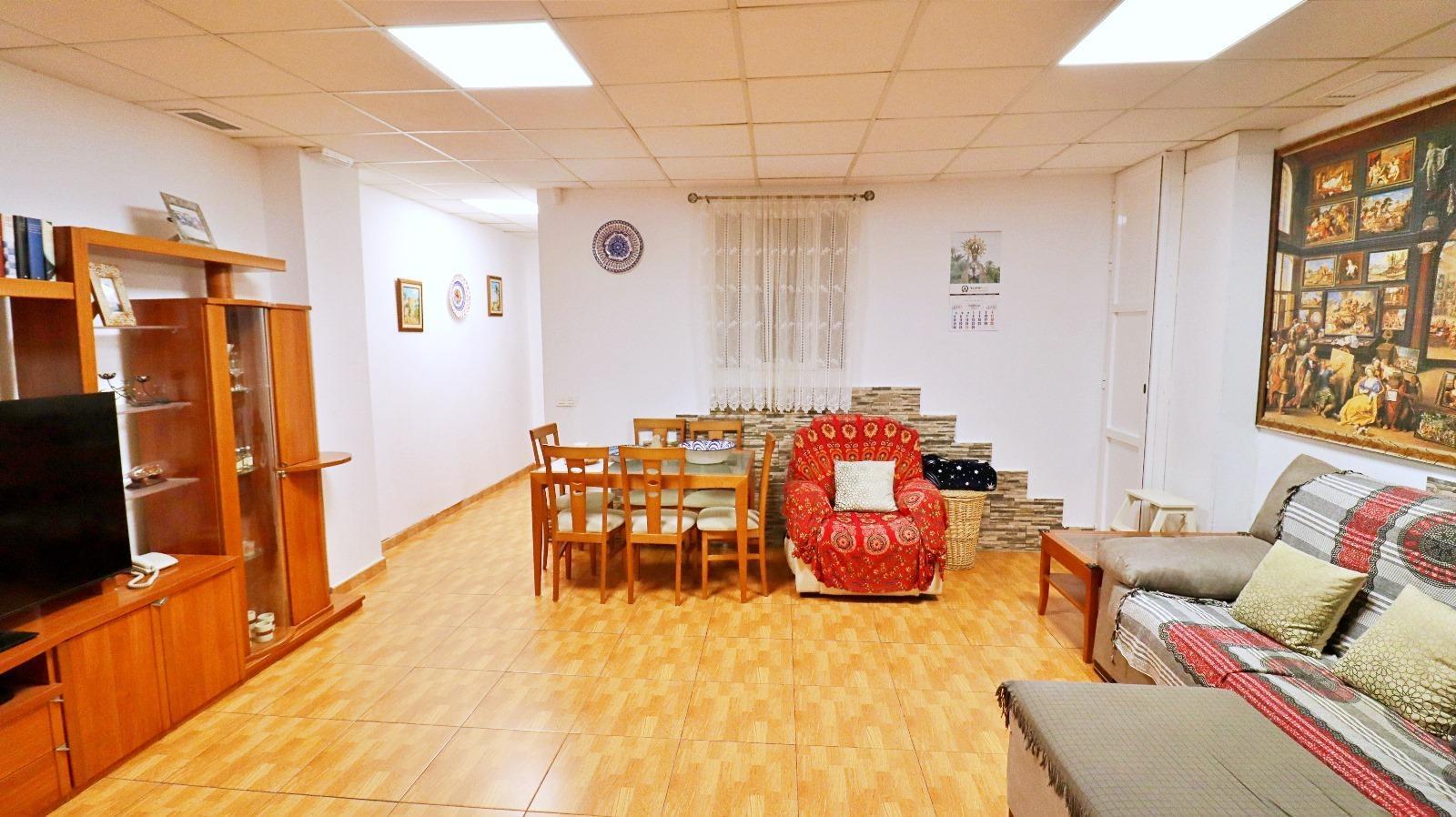 en Elche, Alicante en venta Foto del edificio- Imagen 1 de 49
