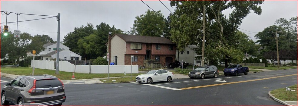 1 A New Highway, Commack, NY en venta - Foto del edificio - Imagen 1 de 3