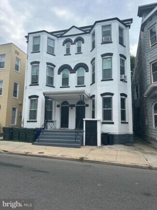 Más detalles de 228-230 Summit Ave, Hagerstown, MD - Edificio residencial​ en venta