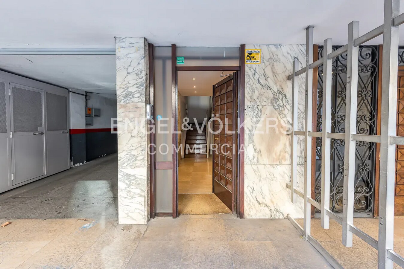 Barcelona, BAR 08009 -  -  - Foto del interior - Image 1 of 16