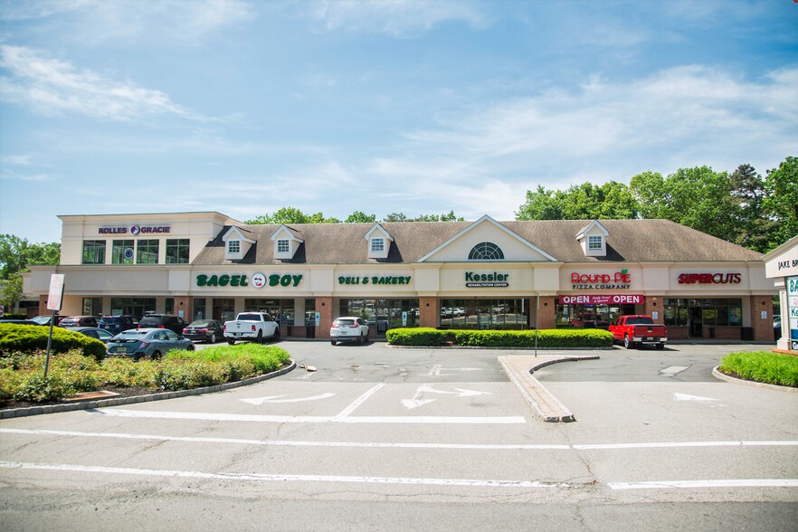 2321-2333 County Road 516, Old Bridge, NJ en alquiler - Foto del edificio - Imagen 1 de 7