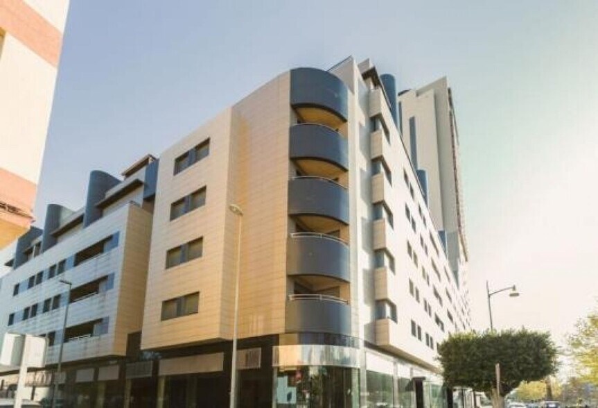 Local en El Ejido, Almería en venta - Foto del edificio - Imagen 2 de 4