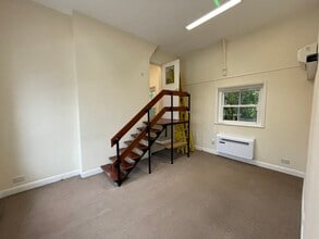 Grand Dr, Raynes Park en alquiler Foto del interior- Imagen 2 de 2