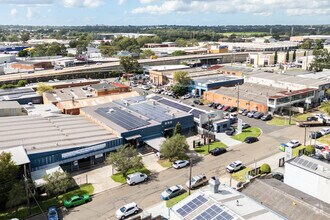 9 Exceller Ave, Bankstown, NSW - Aérea vista de mapa - Image1
