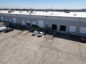 10650 W Airport Blvd, Stafford, TX en alquiler Foto del edificio- Imagen 2 de 3