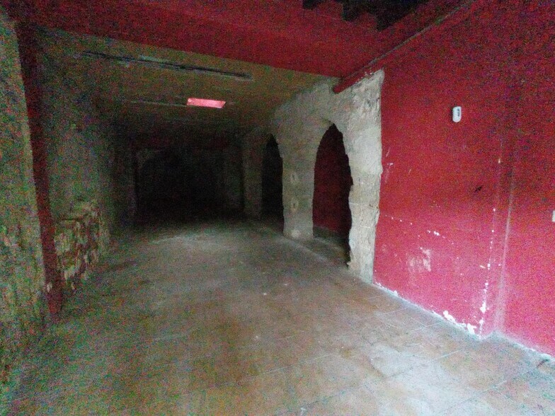 Local en Jerez de la Frontera, Cádiz en venta - Foto del interior - Imagen 2 de 11