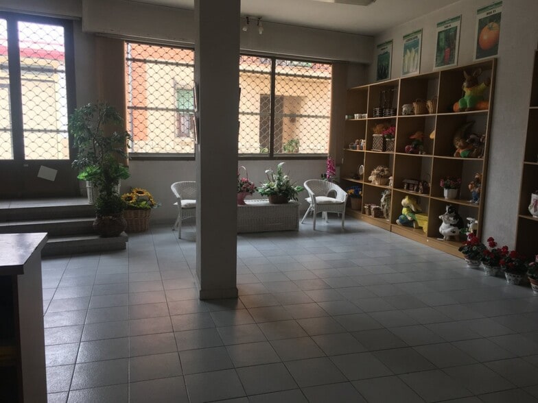 Edificio residencial en Mozoncillo, Segovia en venta - Foto del interior - Imagen 2 de 4