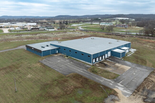 Más detalles de 3650 W Industrial Dr, Louisiana, MO - Nave para subasta