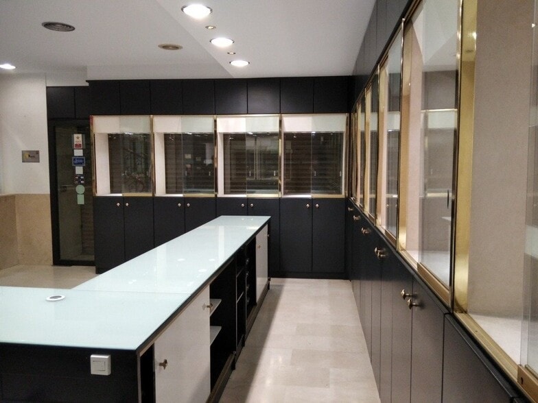 Local en Lorca, Murcia en alquiler - Foto del interior - Imagen 2 de 8