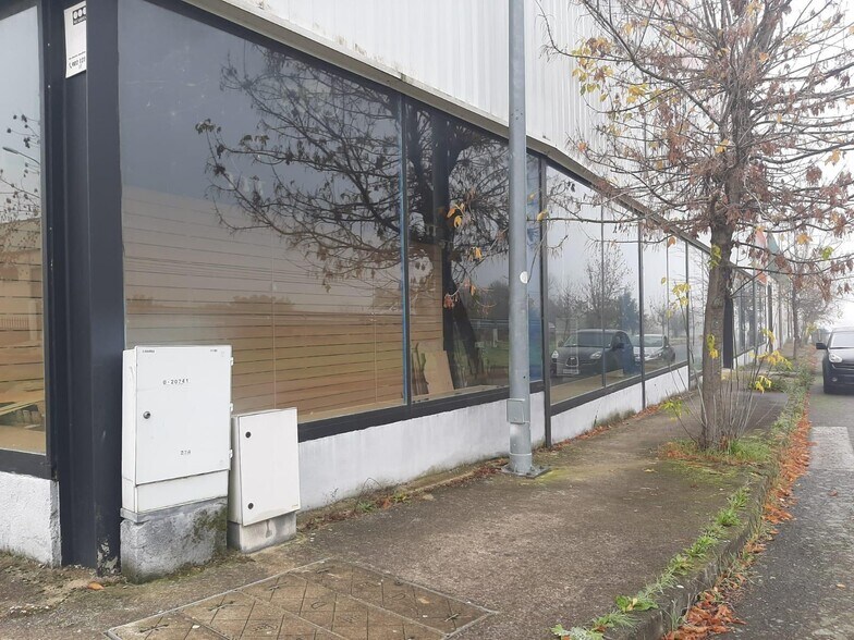 Nave en Malpartida de Cáceres en venta - Foto del edificio - Imagen 2 de 7