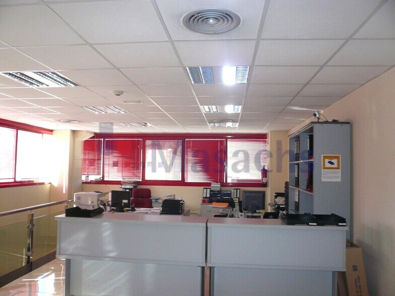 Nave en Aiguaviva, Gerona en venta - Foto del interior - Imagen 3 de 5