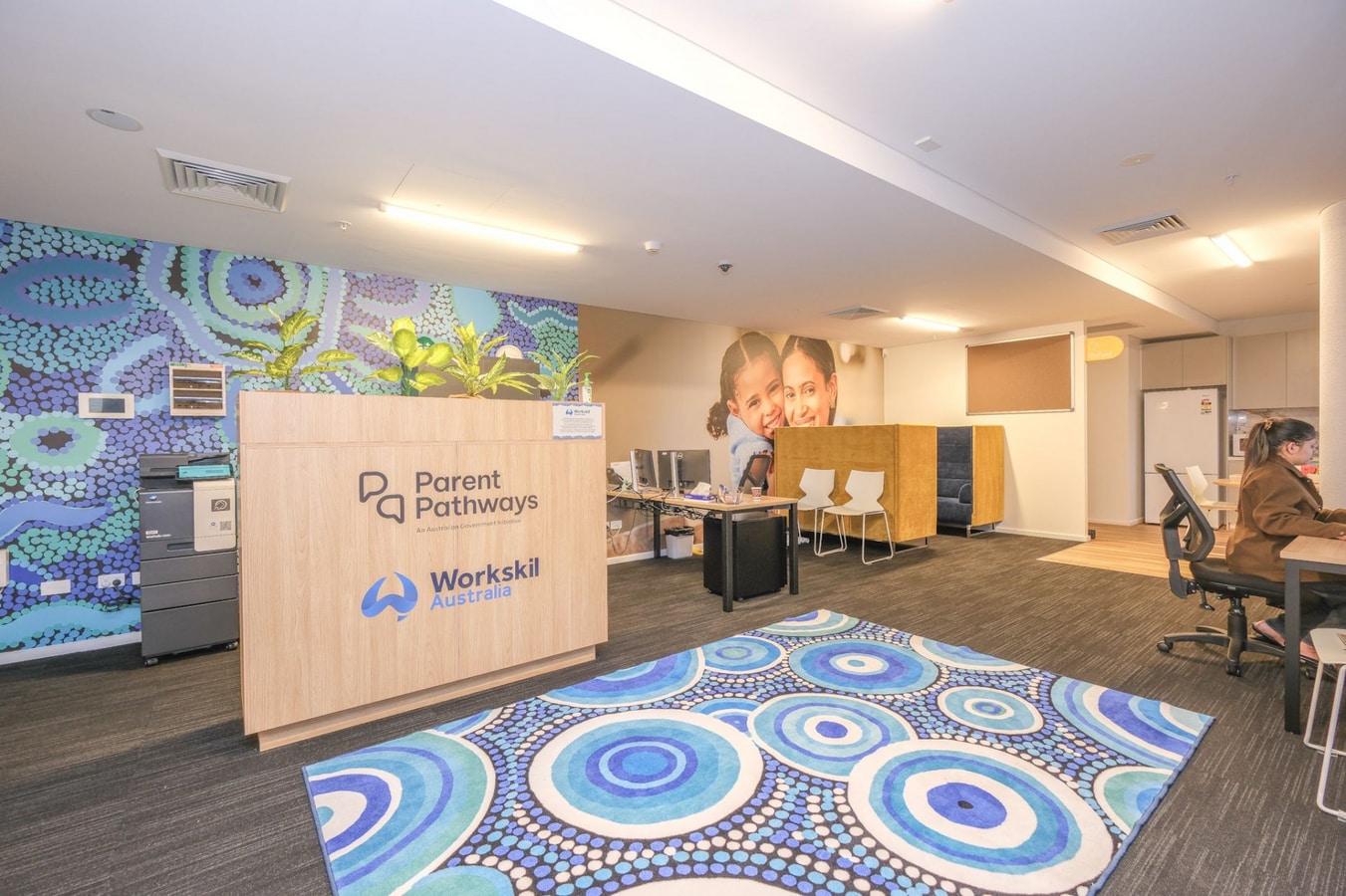 2 Woniora Rd, Hurstville, NSW 2220 - Unidad Shop 1 -  - Foto del interior - Image 1 of 7